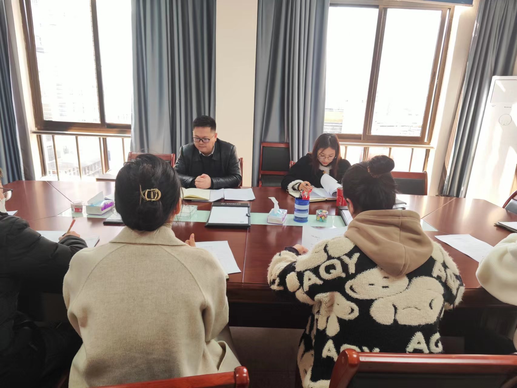 組織召開黨員大會